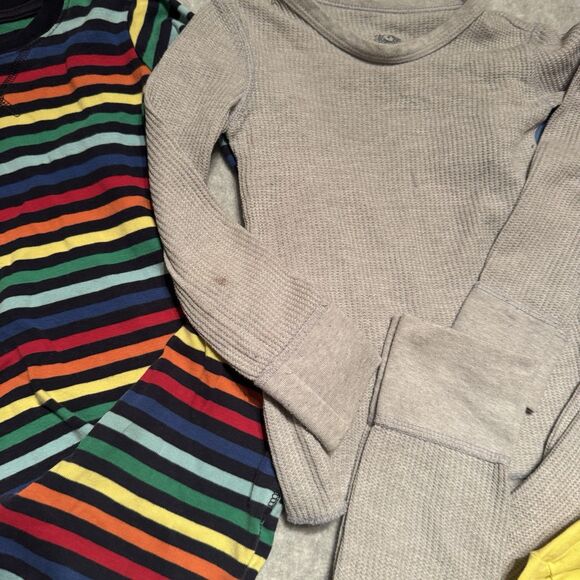 Primary Long Sleeve Top Bundle Boy 4T Base Layer Fruit Loom Pajama Play Cond - Picture 3 of 10